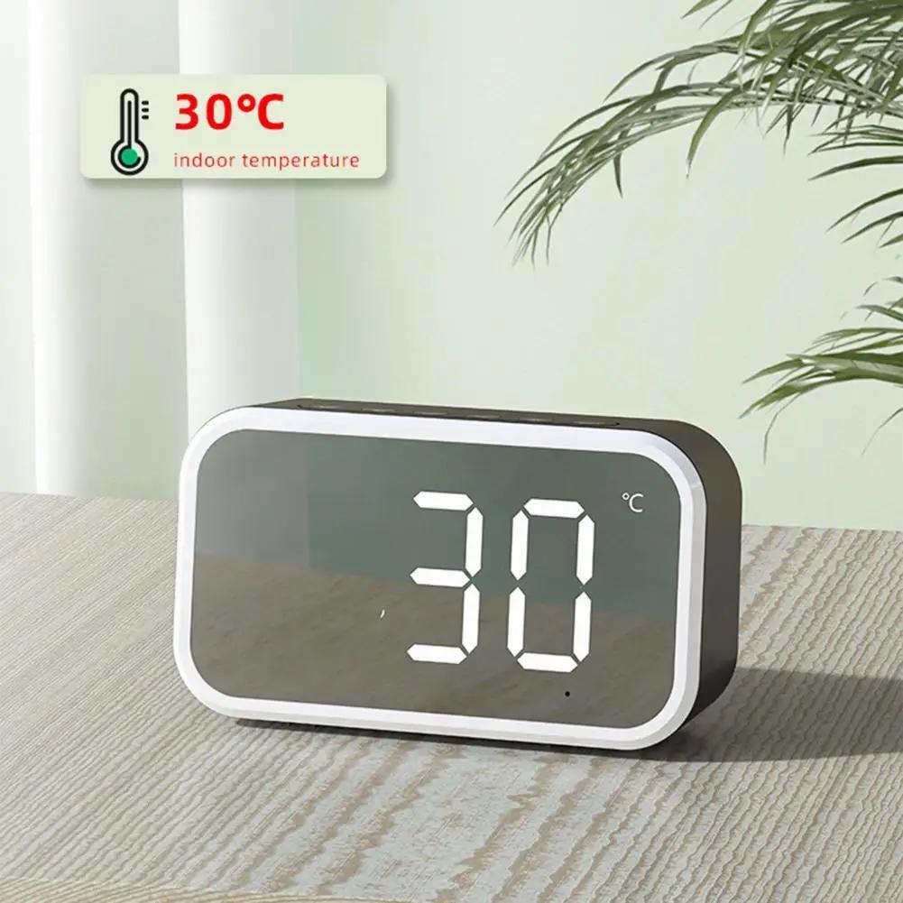 Lightweight Bluetooth-compatible5.1 Lossless Loudspeaker Alarm Clock Timer Wide Application FM Radio Alarm Clock